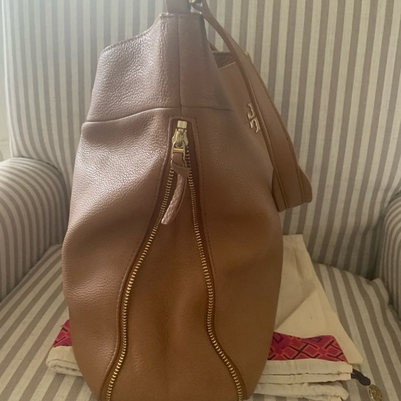 Tory Burch Pebbled Leather Hobo Shoulder Bag Purse - Picture 2 of 13